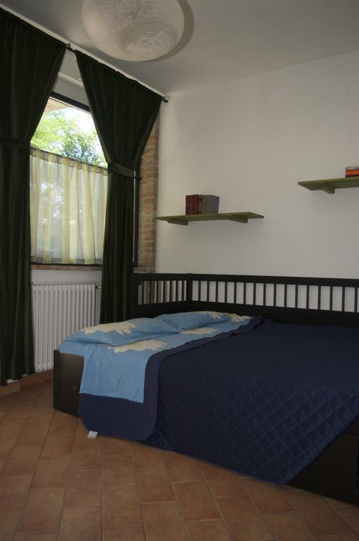 B&B Villa Rossana Лангирано Номер фото